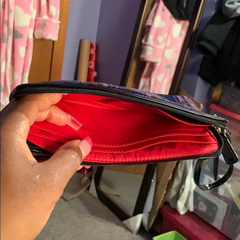 Coach zip around wristlet wallet - Picture 4 of 7